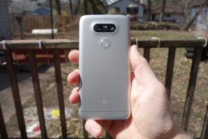 LG G5 back